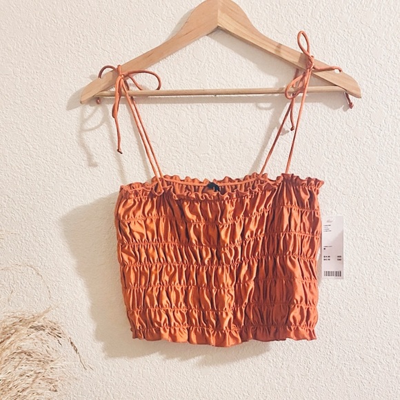 Urban Outfitters Tie Strap Rouched Crop Top - Picture 1 of 6